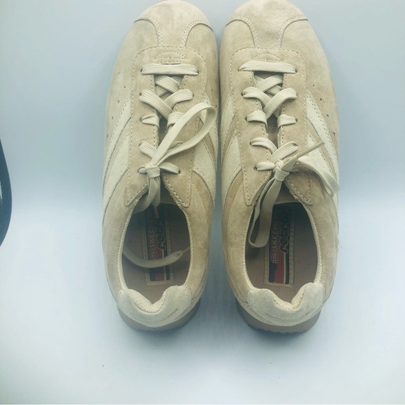 Skechers women’s  RETRO SUEDE Lace up Sneakers size 9 - Picture 4 of 8